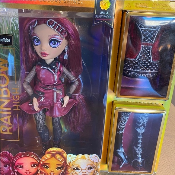 Rainbow High Mila Berrymore Doll - Picture 2 of 3